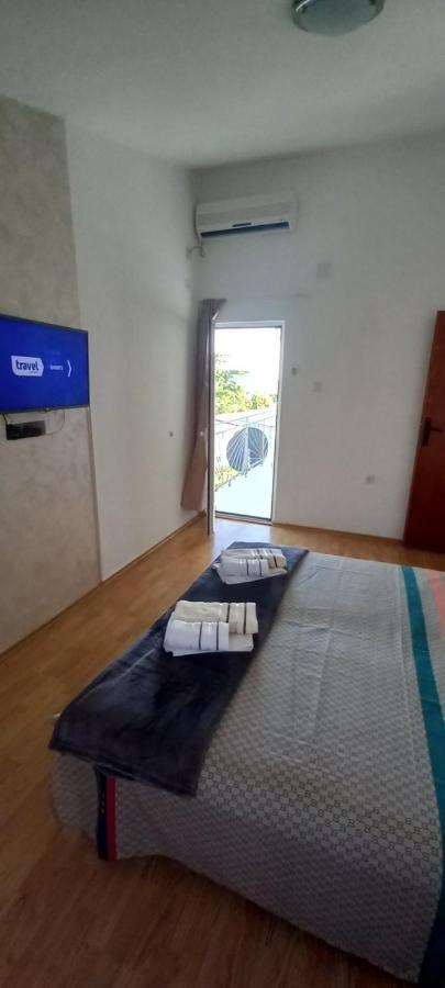 Apartments Kalamperovic بار المظهر الخارجي الصورة