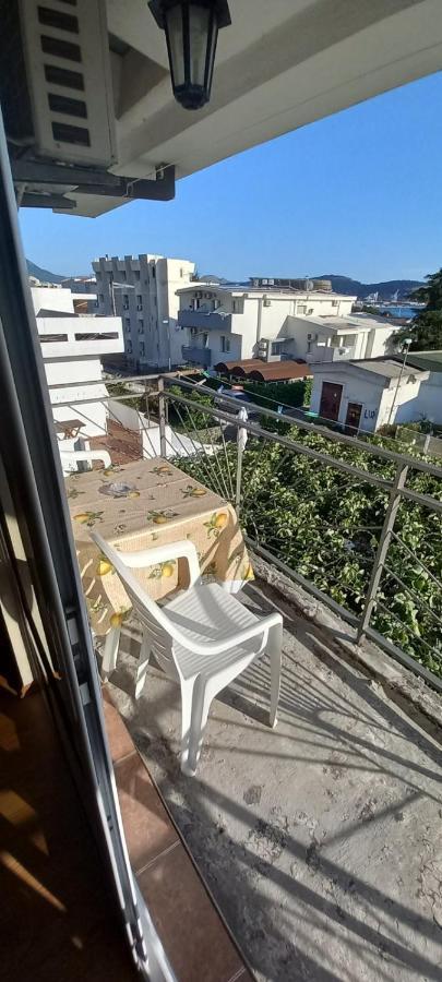 Apartments Kalamperovic بار المظهر الخارجي الصورة