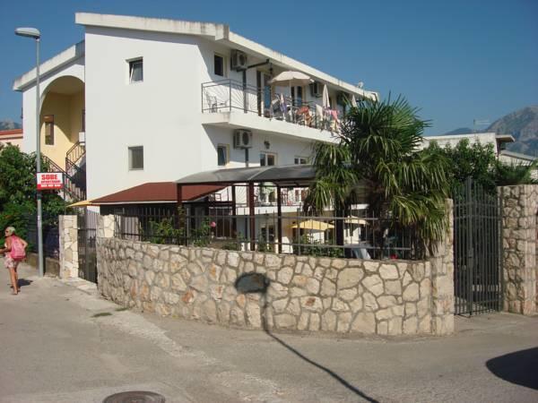 Apartments Kalamperovic بار المظهر الخارجي الصورة